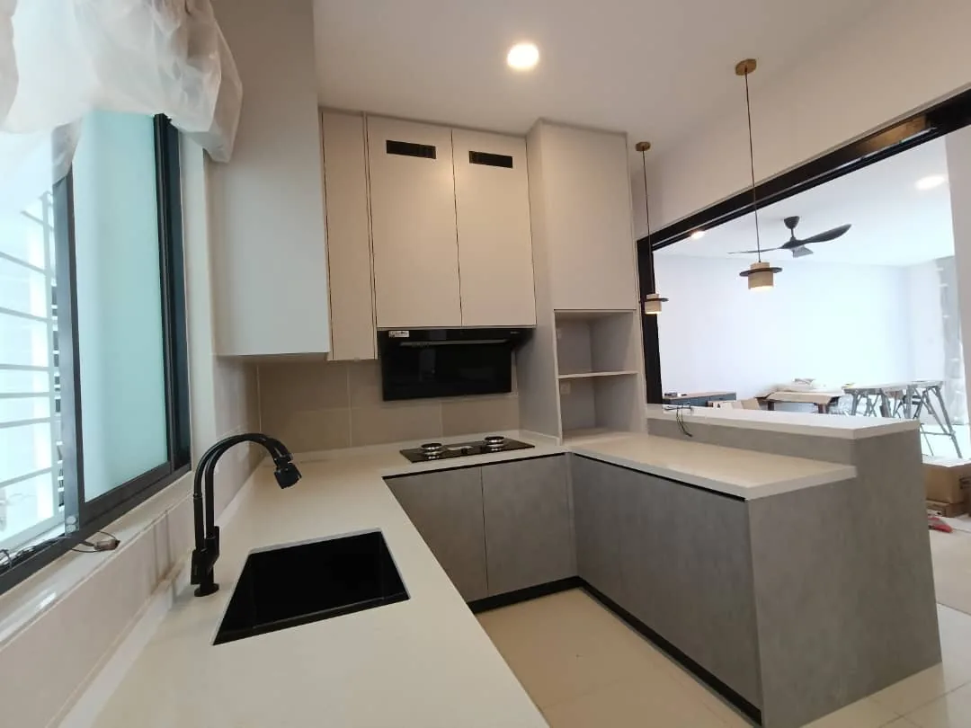 White wood kitchen black sink peninsula